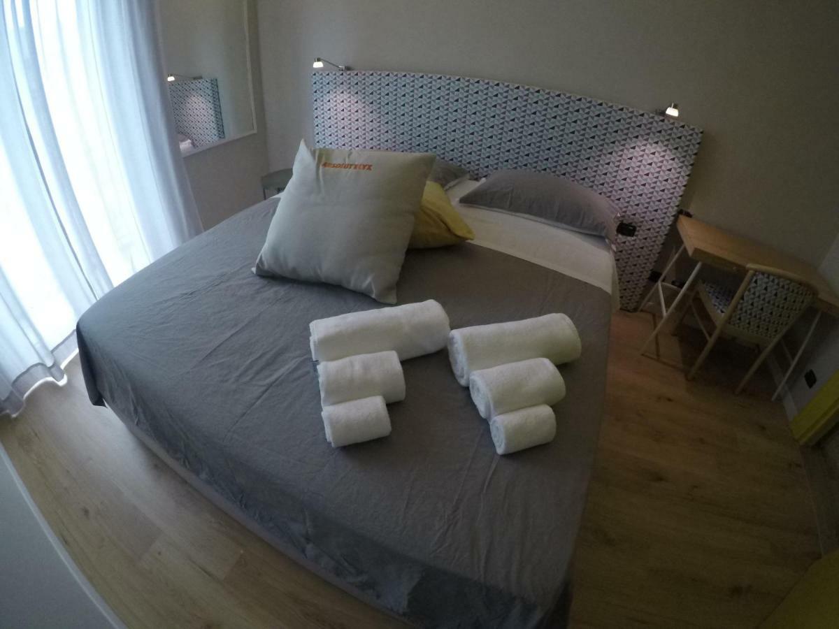 Ace Rooms Vsg Villa San Giovanni Esterno foto